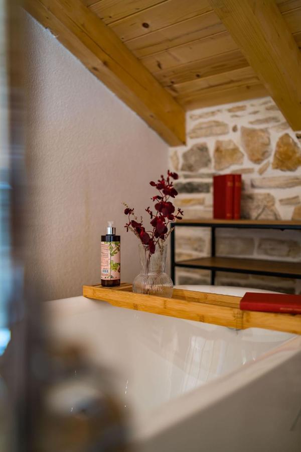 Вилла Stone House With Pool Poeta Pridraga Экстерьер фото