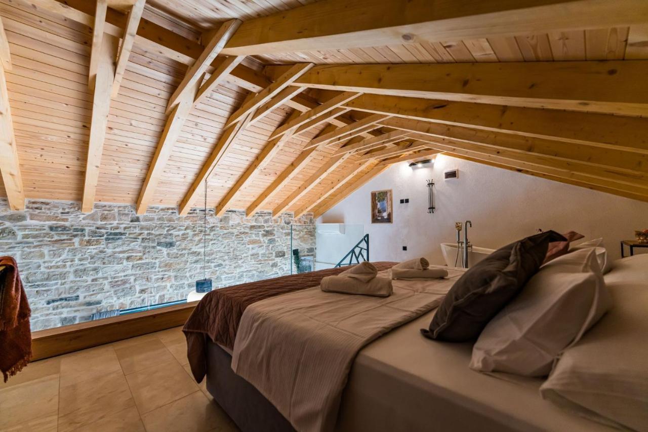 Вилла Stone House With Pool Poeta Pridraga Экстерьер фото