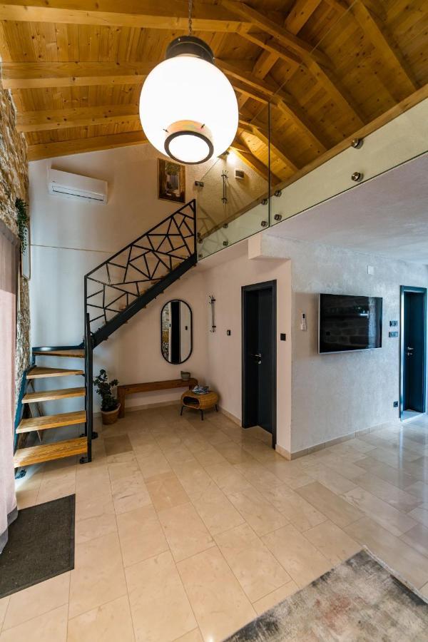 Вилла Stone House With Pool Poeta Pridraga Экстерьер фото
